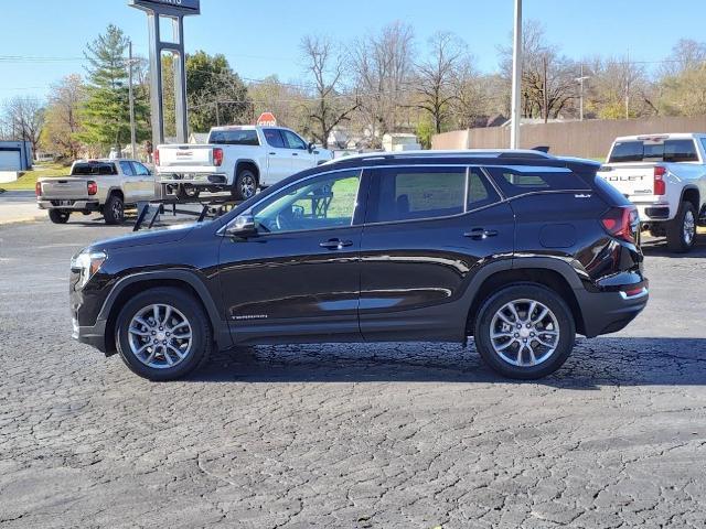 Photo of 2024 Ebony Twilight Metallic GMC Terrain