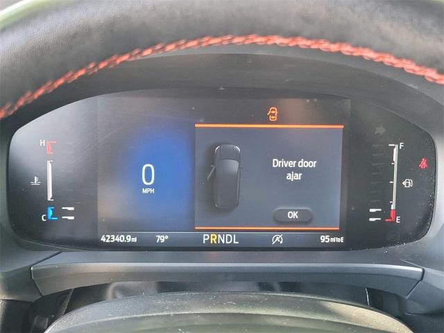 Photo of 2023 Silver Metallic Ford Escape