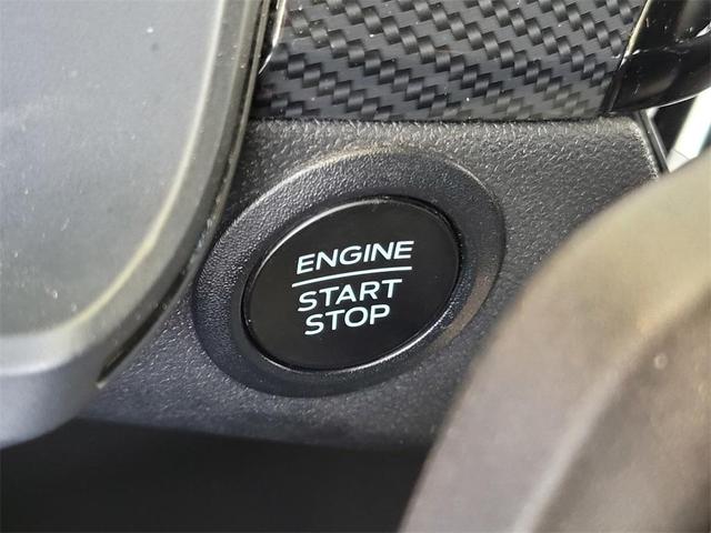 Photo of 2023 Silver Metallic Ford Escape