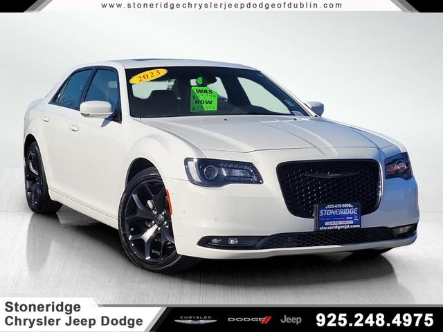 2023 Chrysler 300