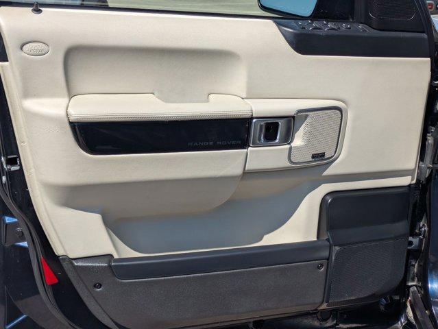 Photo of 2012 Blue Land Rover Range Rover