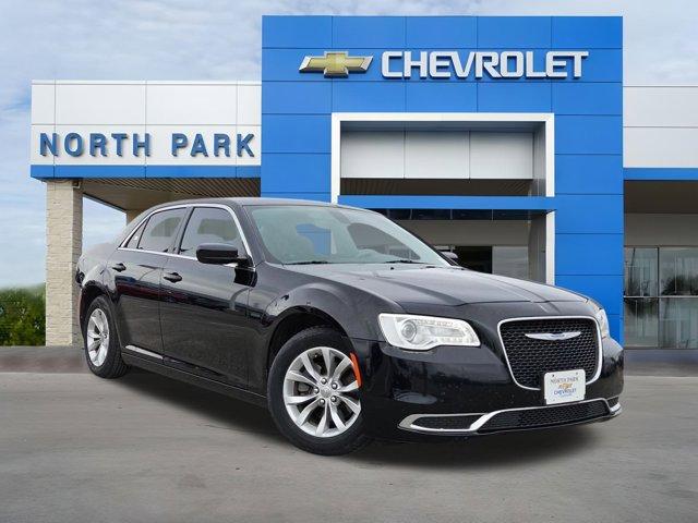 2018 Chrysler 300