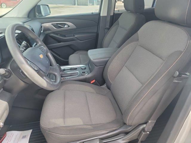Photo of 2019 Silver Ice Metallic Chevrolet Traverse