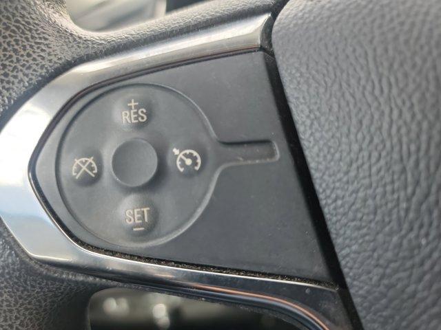 Photo of 2019 Silver Ice Metallic Chevrolet Traverse
