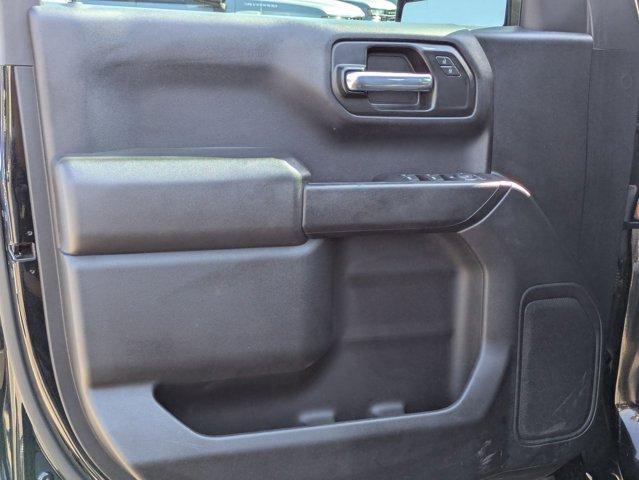 Photo of 2021 Black Chevrolet Silverado 1500