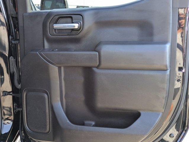 Photo of 2021 Black Chevrolet Silverado 1500