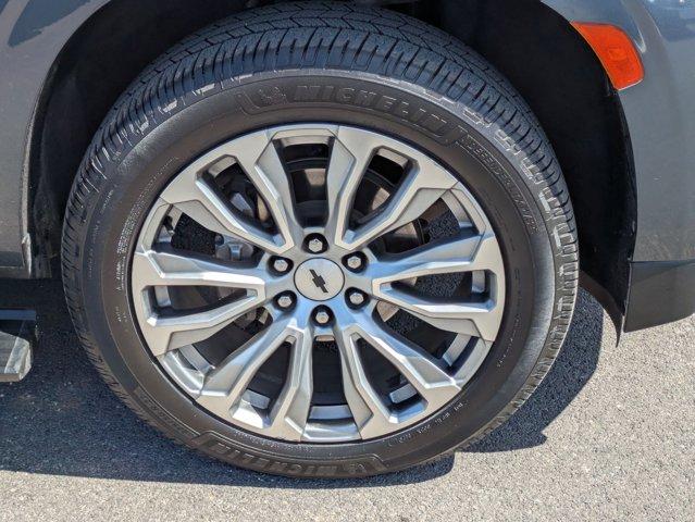 Photo of 2021 Shadow Gray Metallic Chevrolet Suburban