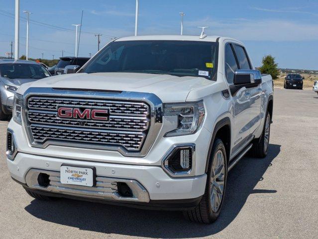 Photo of 2019 White Frost Tricoat GMC Sierra 1500