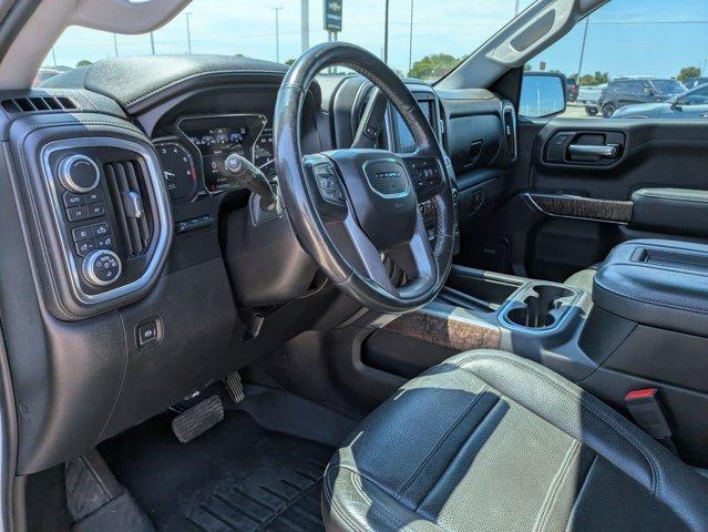 Photo of 2019 White Frost Tricoat GMC Sierra 1500