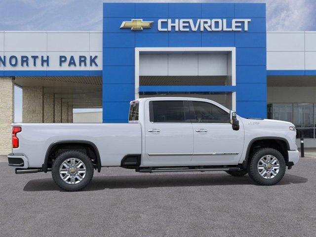Photo of 2026 Polar White Tricoat Chevrolet Silverado 2500
