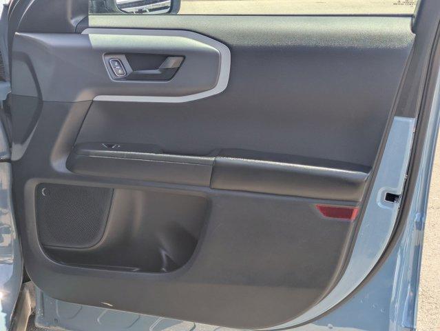 Photo of 2022 Blue Ford Bronco Sport