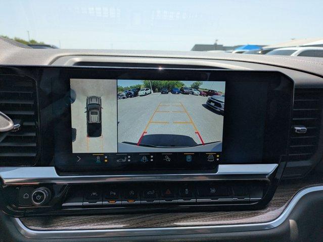 Photo of 2022 Silver Ice Metallic Chevrolet Silverado 1500