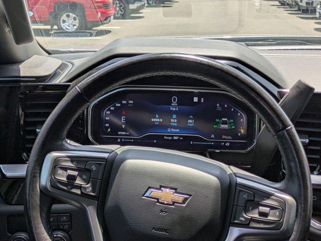Photo of 2022 Silver Ice Metallic Chevrolet Silverado 1500