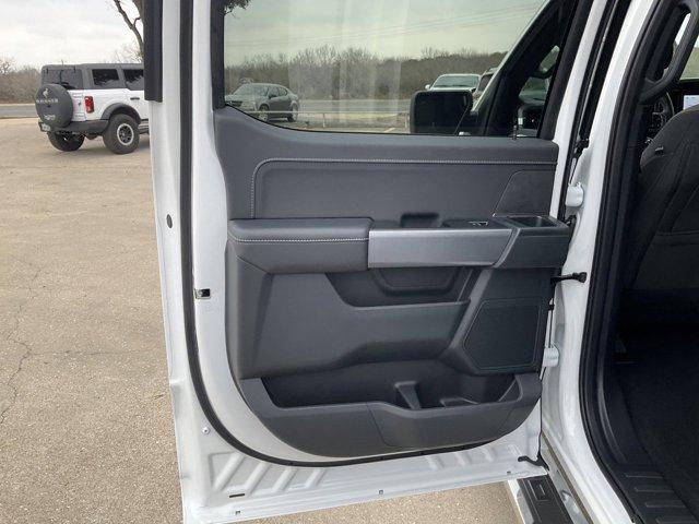 Photo of 2025 Oxford White Ford F-150