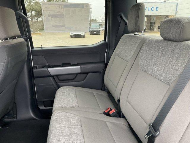 Photo of 2025 Oxford White Ford F-150