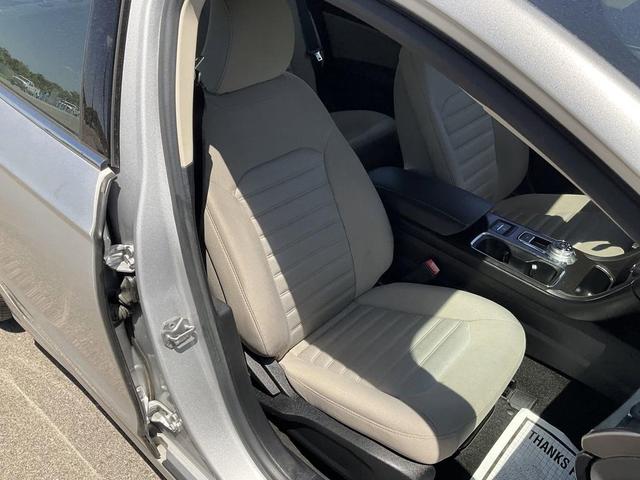 Photo of 2018 Ingot Silver Metallic Ford Fusion Hybrid