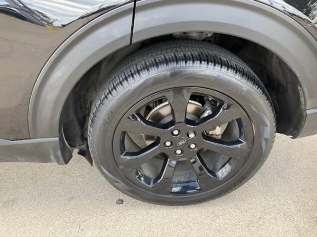 Photo of 2023 Agate Black Metallic Ford Explorer