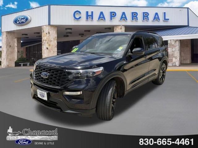Photo of 2023 Agate Black Metallic Ford Explorer