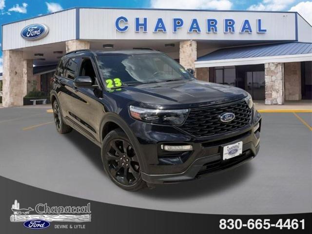 Photo of 2023 Agate Black Metallic Ford Explorer