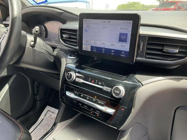 Photo of 2023 Agate Black Metallic Ford Explorer