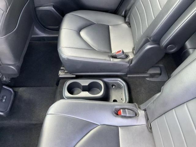 Photo of 2024 Magnetic Gray Metallic Toyota Highlander