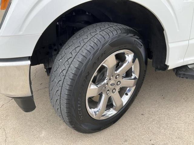 Photo of 2023 Oxford White Ford F-150