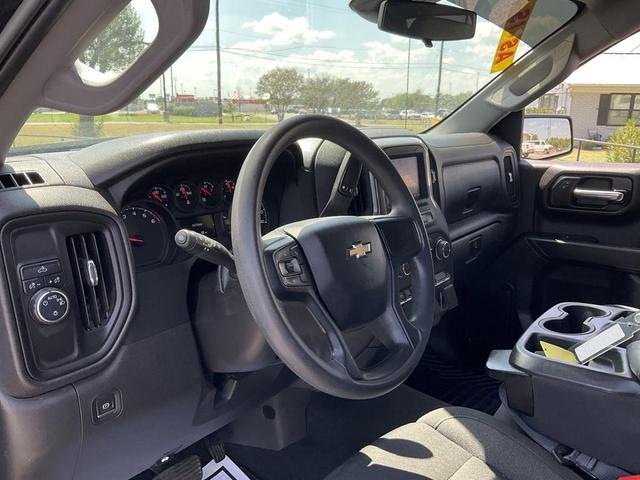 Photo of 2022 Black Chevrolet Silverado 1500