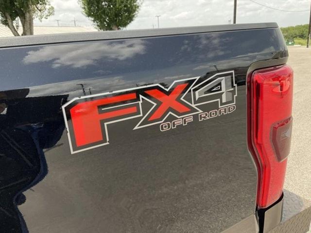 Photo of 2017 Shadow Black Ford F-250