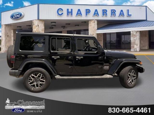 Photo of 2019 Black Clearcoat Jeep Wrangler Unlimited
