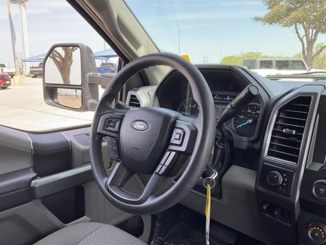 Photo of 2022 Oxford White Ford F-250