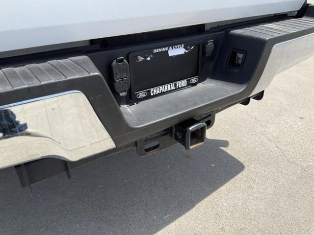 Photo of 2022 Oxford White Ford F-250