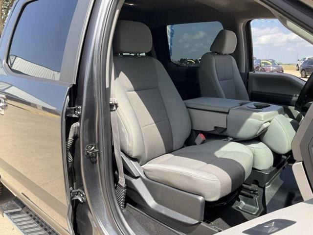 Photo of 2019 Magnetic Metallic Ford F-250