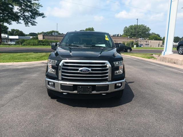 Photo of 2015 Tuxedo Black Metallic Ford F-150