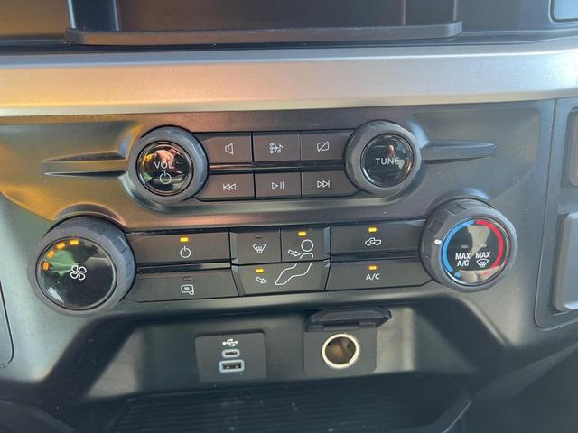 Photo of 2024 Antimatter Blue Metallic Ford F-250