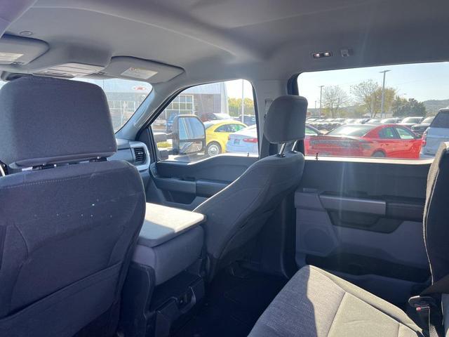 Photo of 2024 Antimatter Blue Metallic Ford F-250