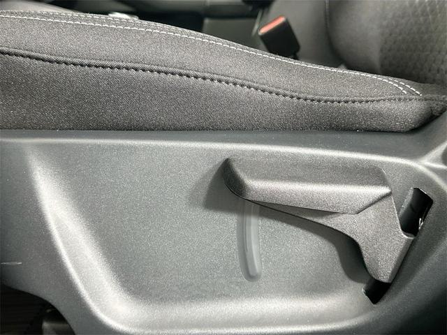 Photo of 2025 Black Ford Escape