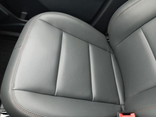 Photo of 2025 Oxford White Ford Explorer