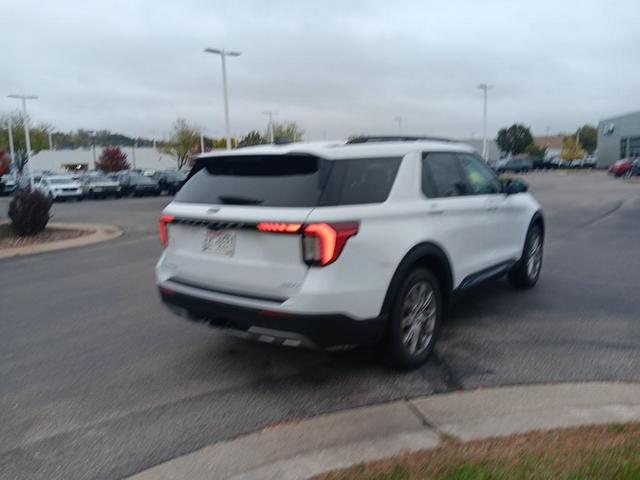 Photo of 2025 Oxford White Ford Explorer