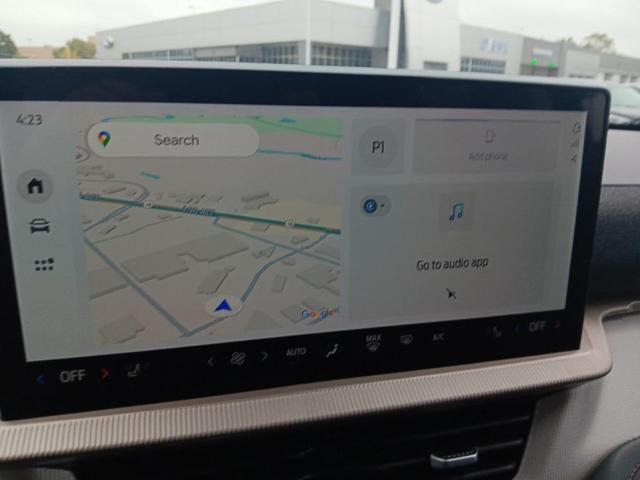Photo of 2025 Oxford White Ford Explorer