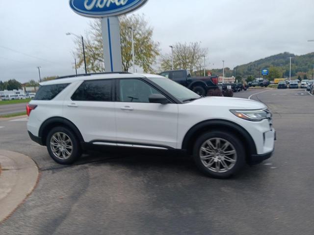 Photo of 2025 Oxford White Ford Explorer