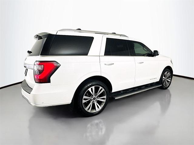 Photo of 2021 Star White Metallic Tri-Coat Ford Expedition