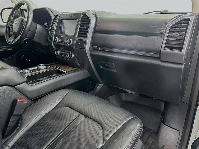 Photo of 2021 Star White Metallic Tri-Coat Ford Expedition