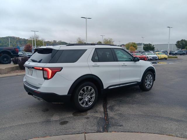 Photo of 2025 Oxford White Ford Explorer