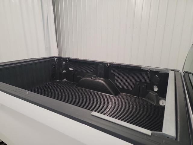 Photo of 2024 Summit White Chevrolet Silverado 1500