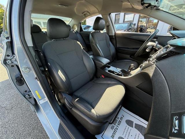 Photo of 2012 Blue Hyundai SONATA