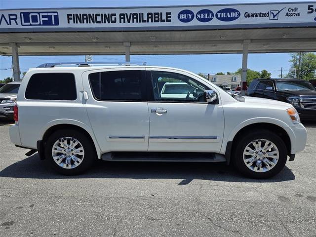 Photo of 2015 Pearl White Nissan Armada