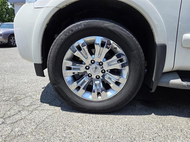 Photo of 2015 Pearl White Nissan Armada