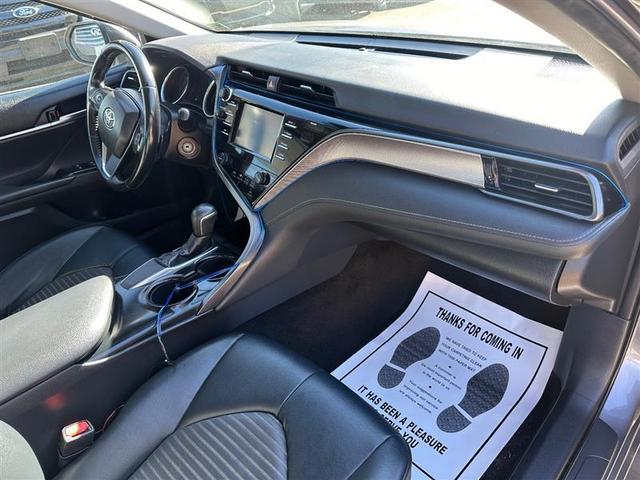 Photo of 2019 Predawn Gray Mica Toyota Camry