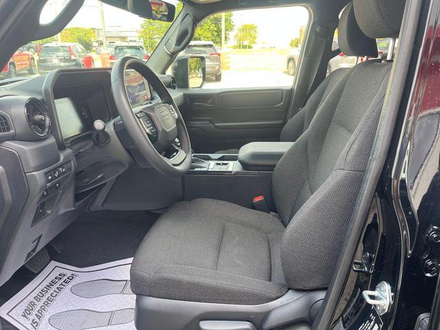 Photo of 2025 Black Toyota Land Cruiser