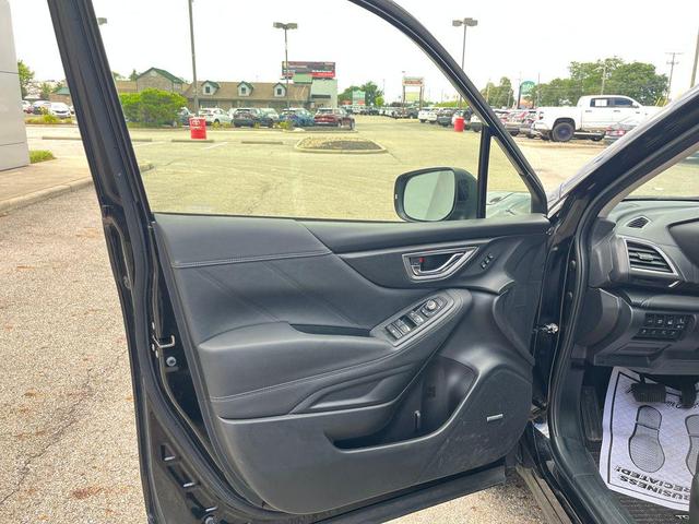 Photo of 2023 Crystal Black Silica Subaru Forester